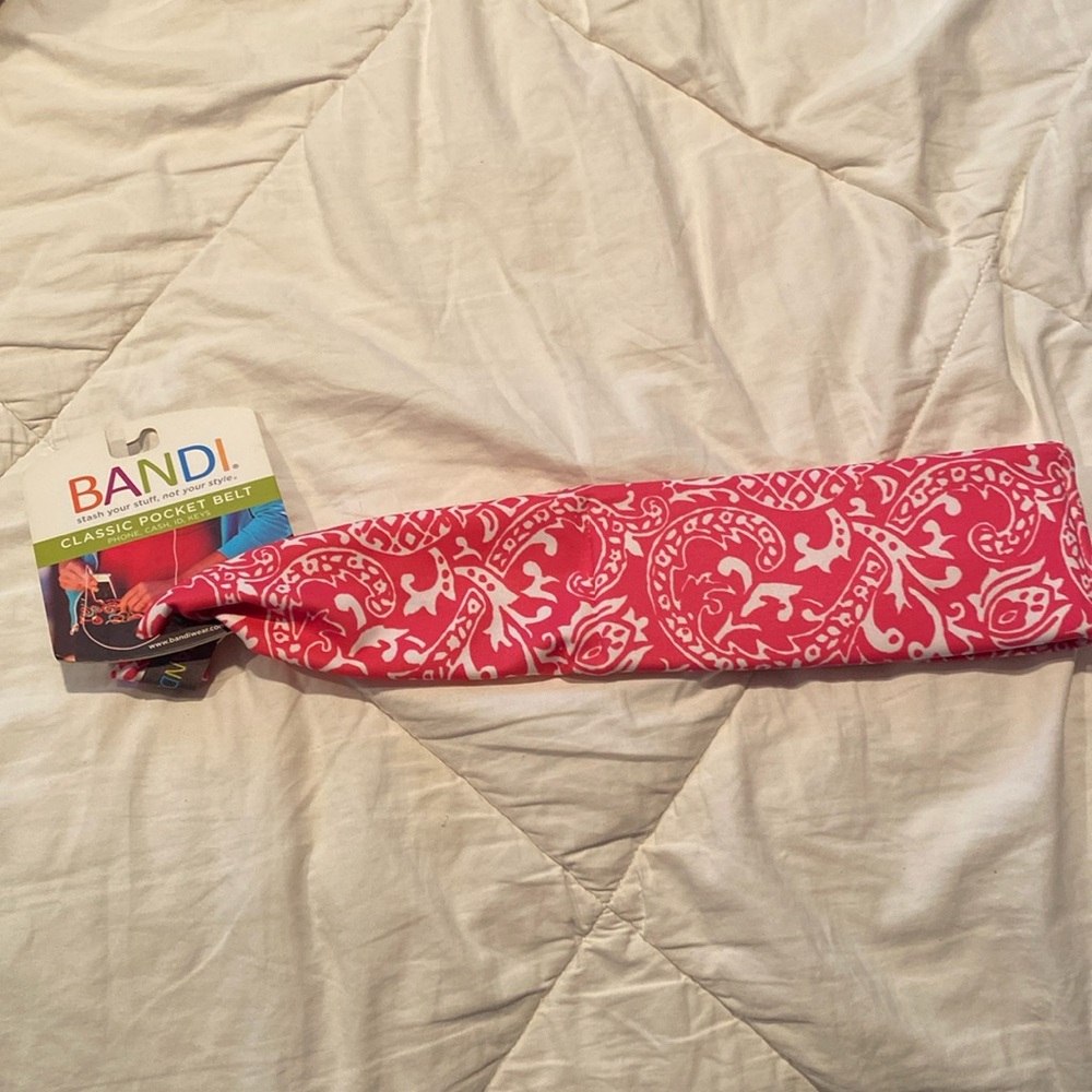 NWT Bandi Classic Pocket Belt travel Running